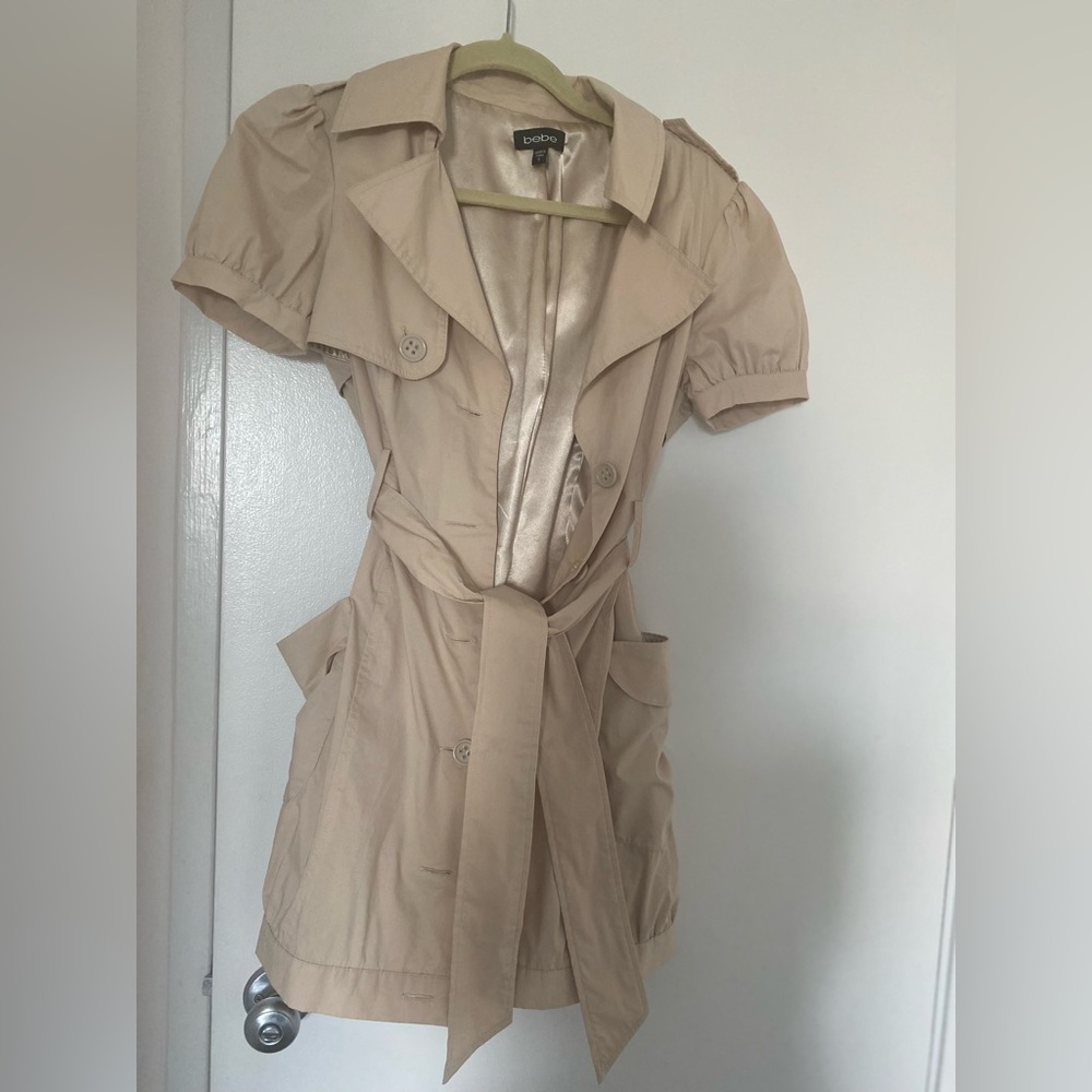 London Fog Tan Short-Sleeve Trench Coat